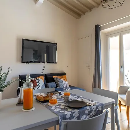 Roofscape View Apartment Florence